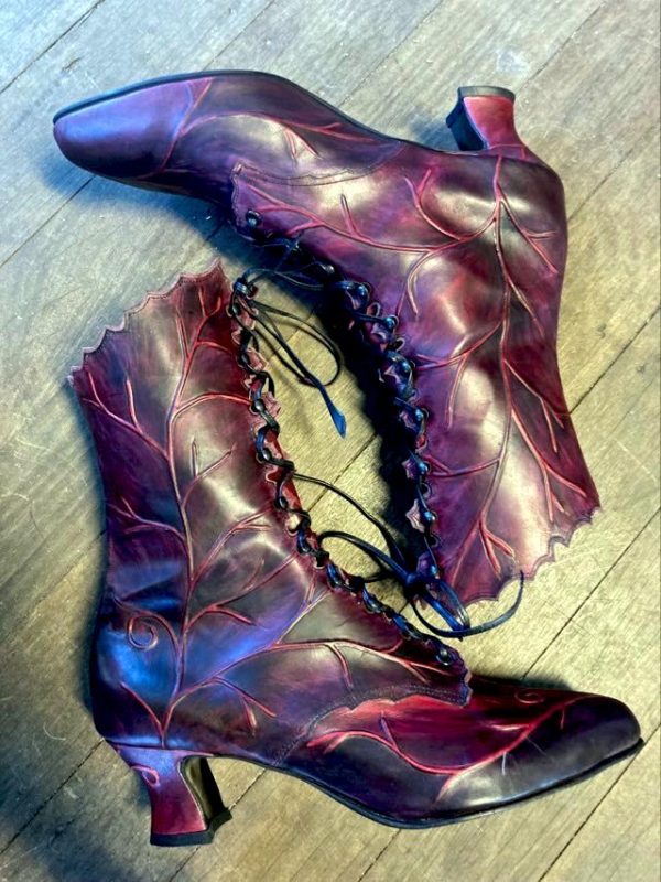burgundy leaf boots