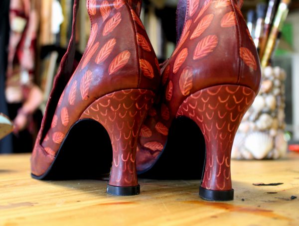 Pendragon Shoes: handcrafted on Queenslands Sunshine Coast. Leather owl shoes